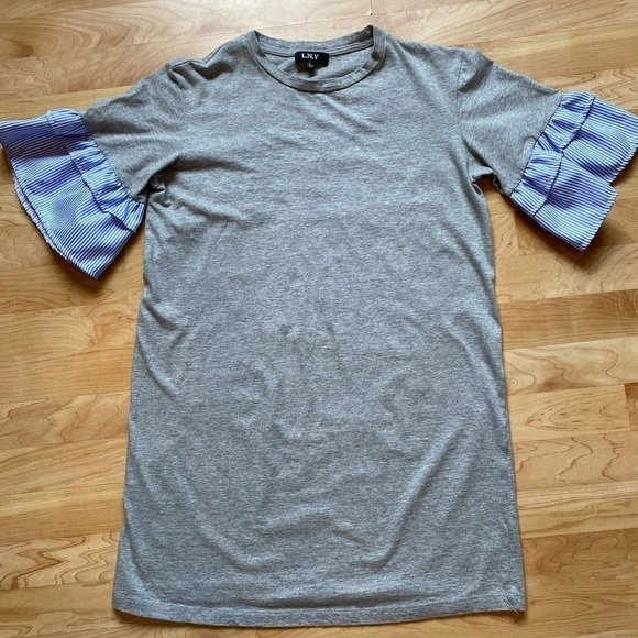 L.N.V Gray dress with white/blue striped short sleeve women’s size Large - Picture 1 of 2